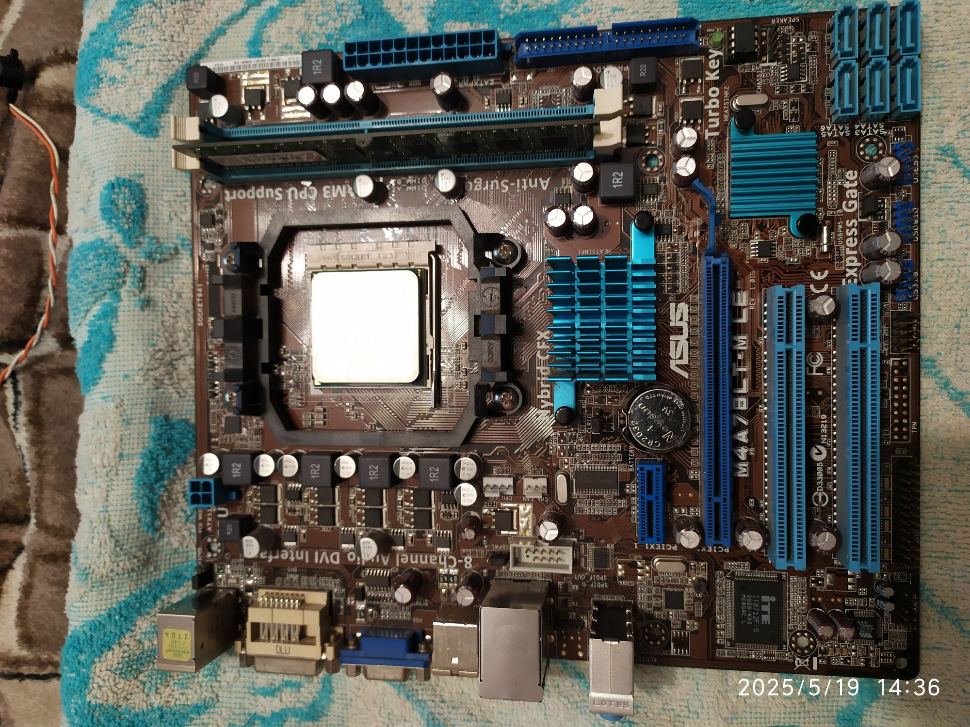 Плата AM 3 Socket DDR3   Asus M4A78LT-M LE AM 3 Socket DDR3