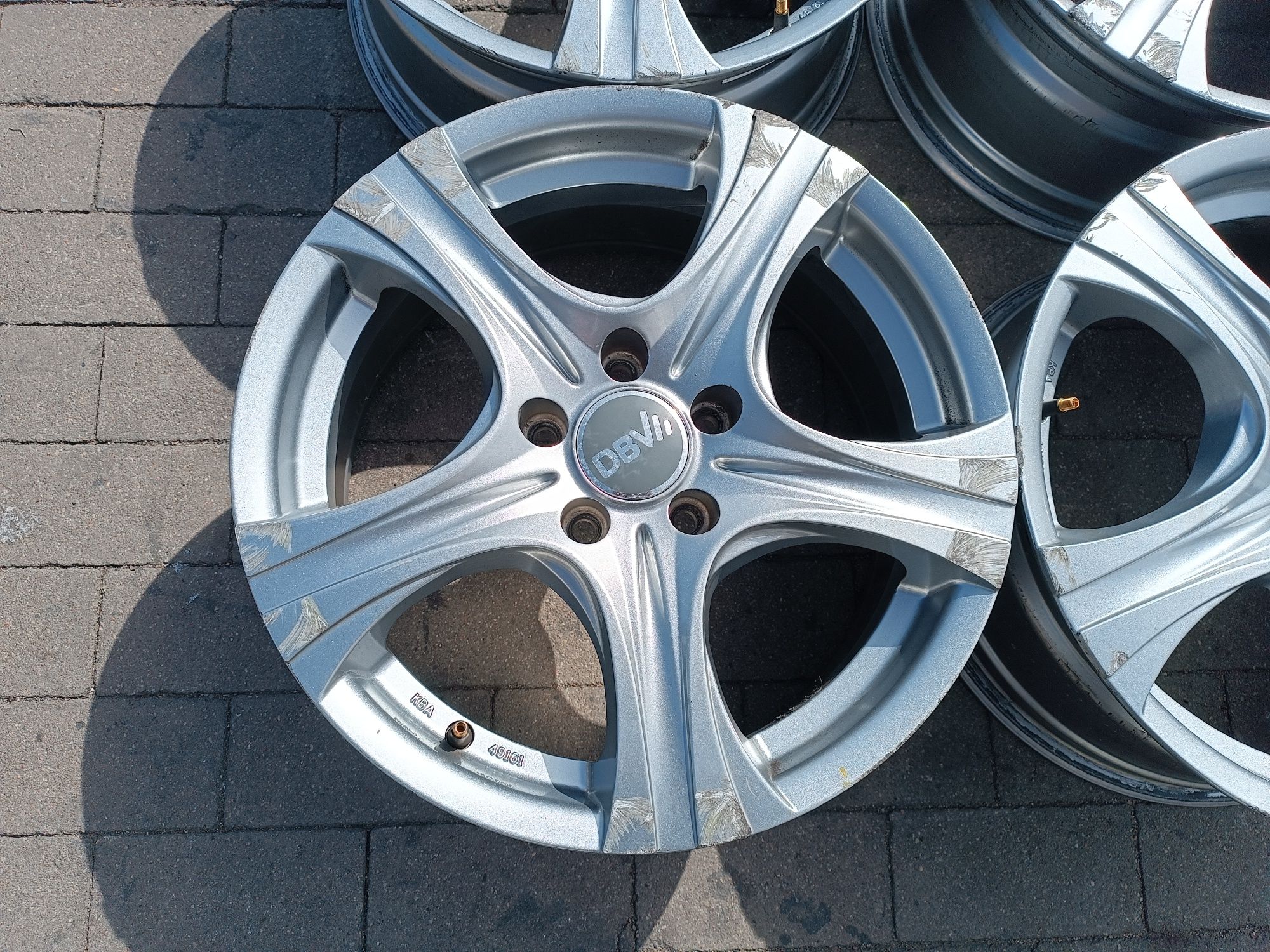 Felgi Alu Audi VW Seat Skoda 5x112 ET45 7.5J17