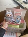 Мягкая игрушка с брелоком LABUBU The Monsters Exciting Macaron