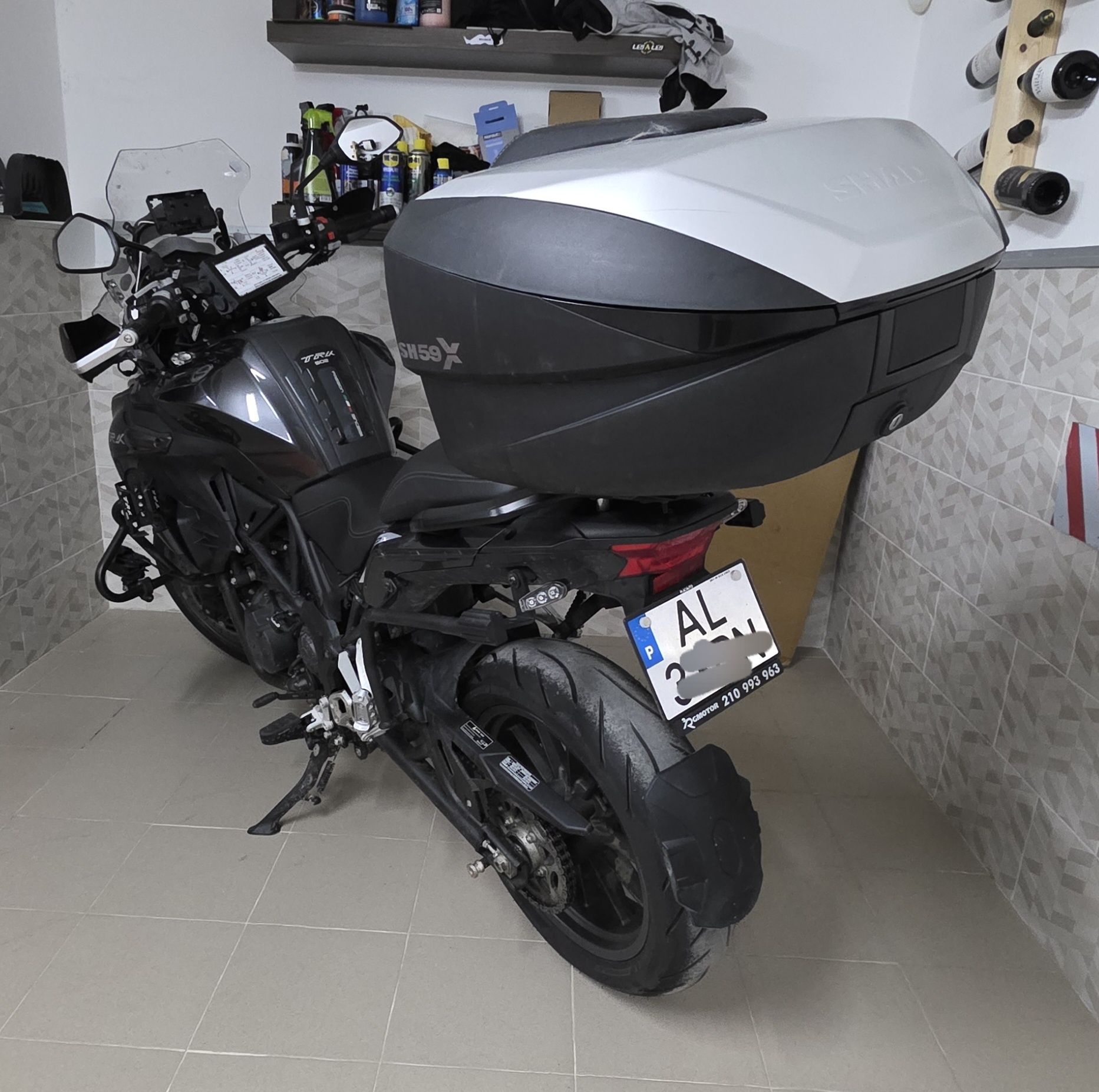 Moto TRK 502 - poucos KMs