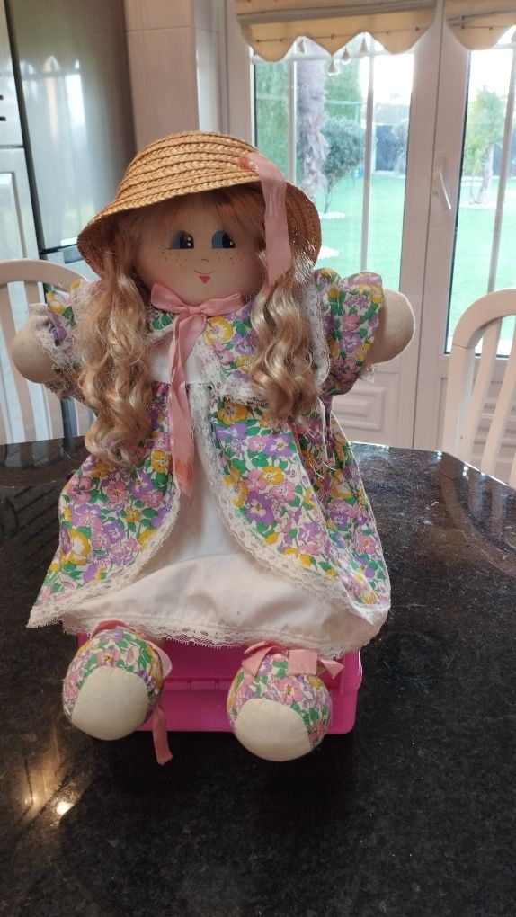 Boneca, de decoração