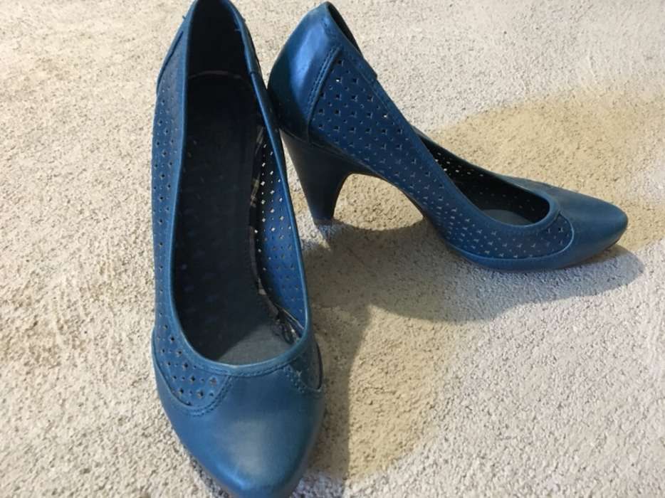 Sapato azul