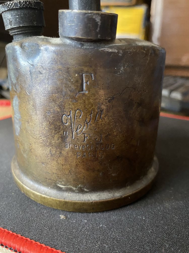 Продам 800,договірна,латунь F,,VESTA” F.J BREVETESGDG PARIS