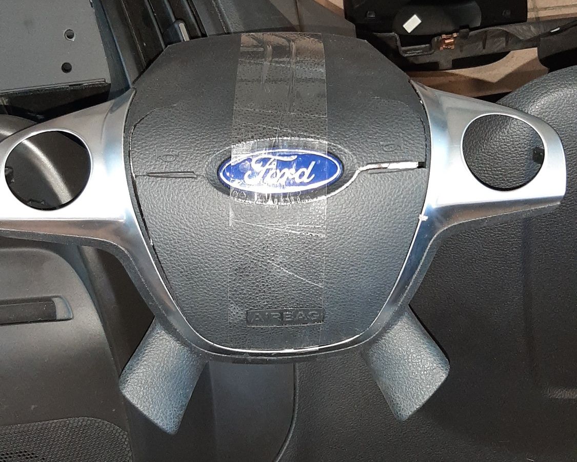 Airbag Ford C-Max ENERGI 2015 USA стрельнутий