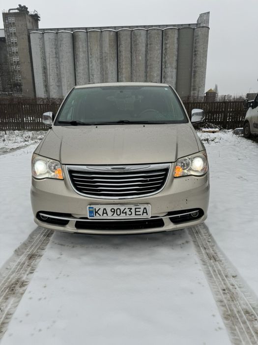 Chrysler Town & Country
