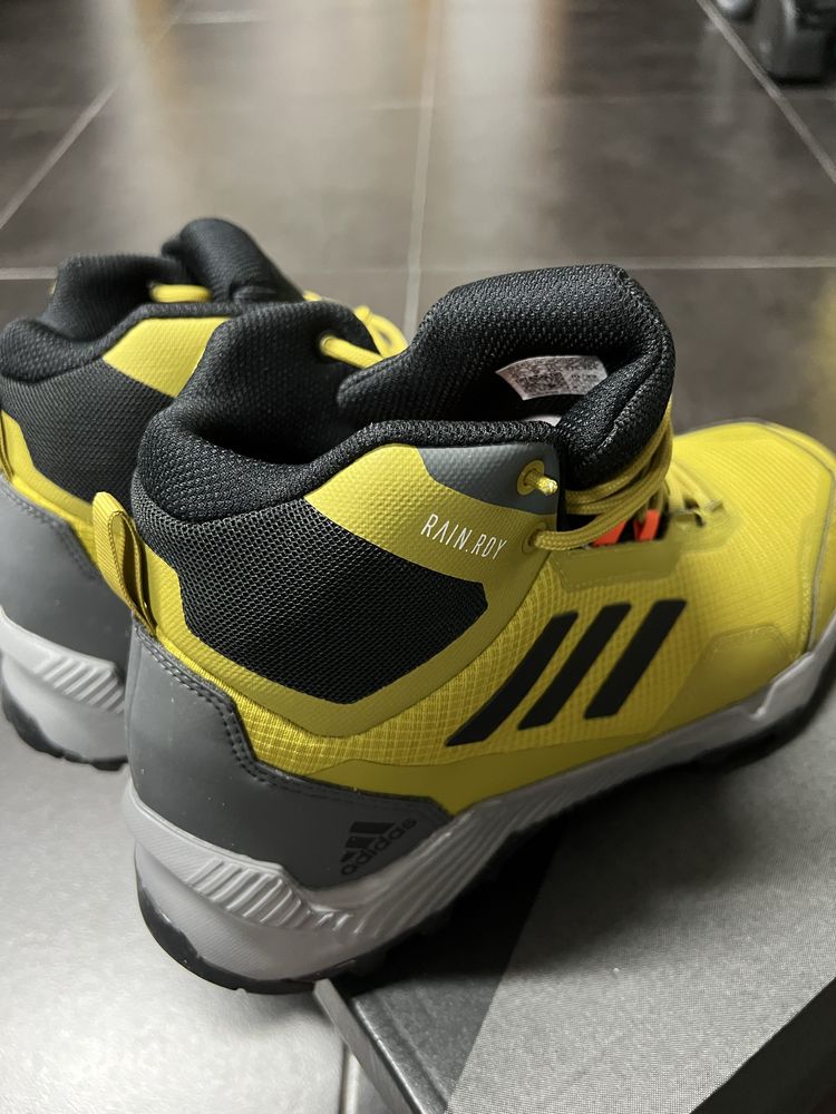 Adidas Eastrail  2 Mid Rain Rdy Tamanho 43 1/3