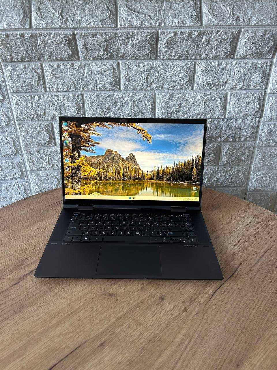 Сенсорний HP Envy 15-ey0003ca 15.6"  Ryzen 5 5625U 16Gb SSD 512Gb