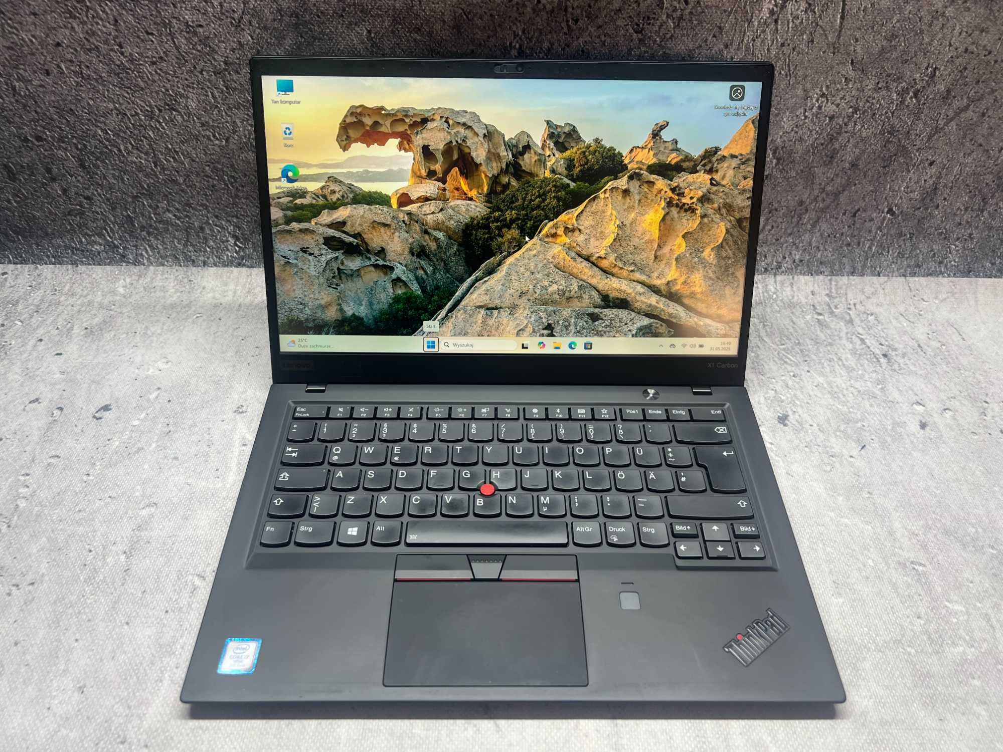 Lenovo X1 Carbon / i7 8650u 4.2GHz / 16GB DDR4 / 1TB SSD / 14 2K