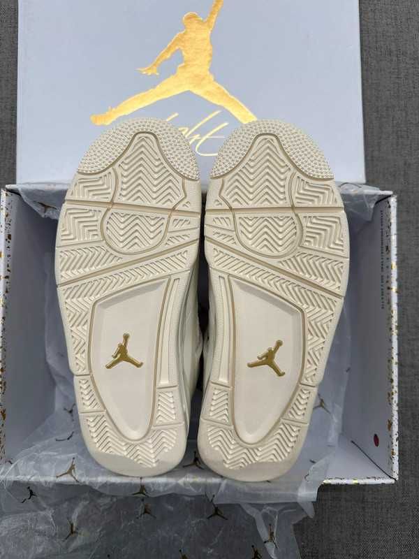 Jordan 4 Retro Metallic Gold R.43