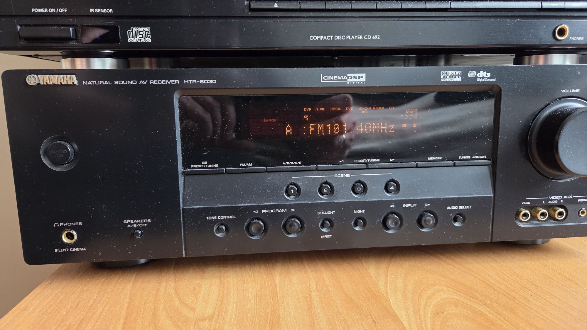 Amplituner Yamaha htr6030