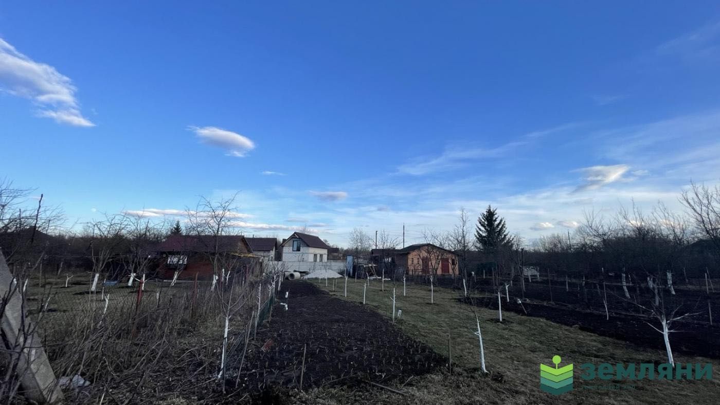 Продається дача із ділянкою 7 сот біля Черніїва