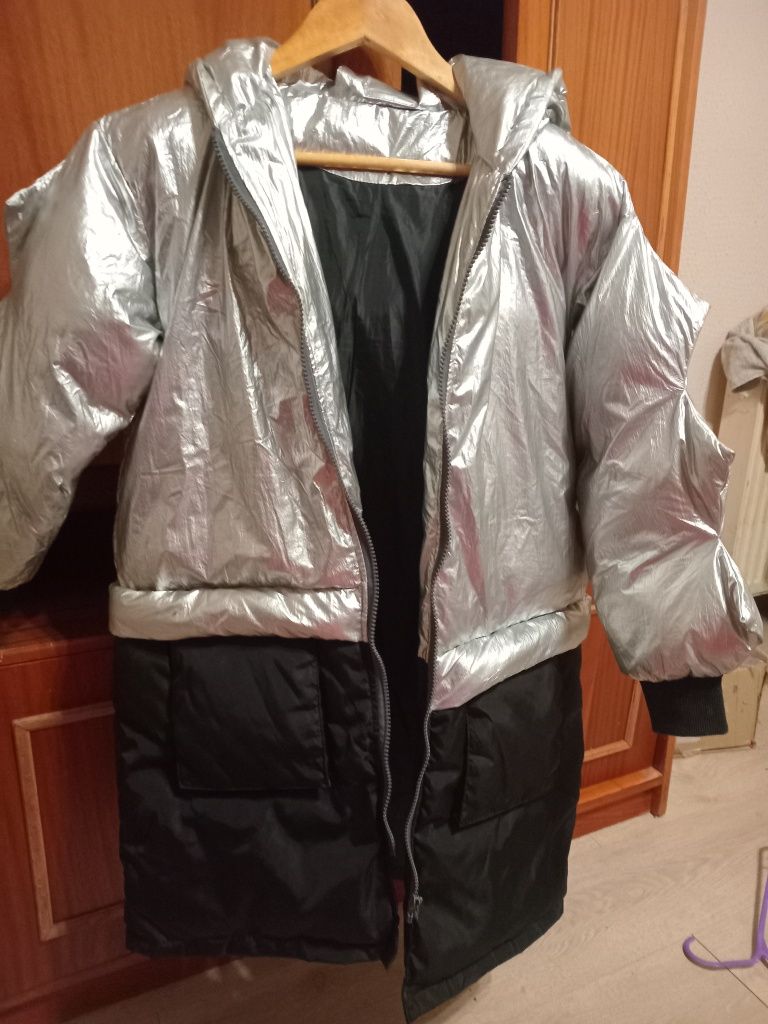 Продам дитячу курточку