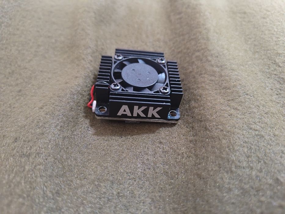 Відеопередавач VTX AKK TX3000 FPV дрона 5.8 ГГц до 3000 мВт 37кан