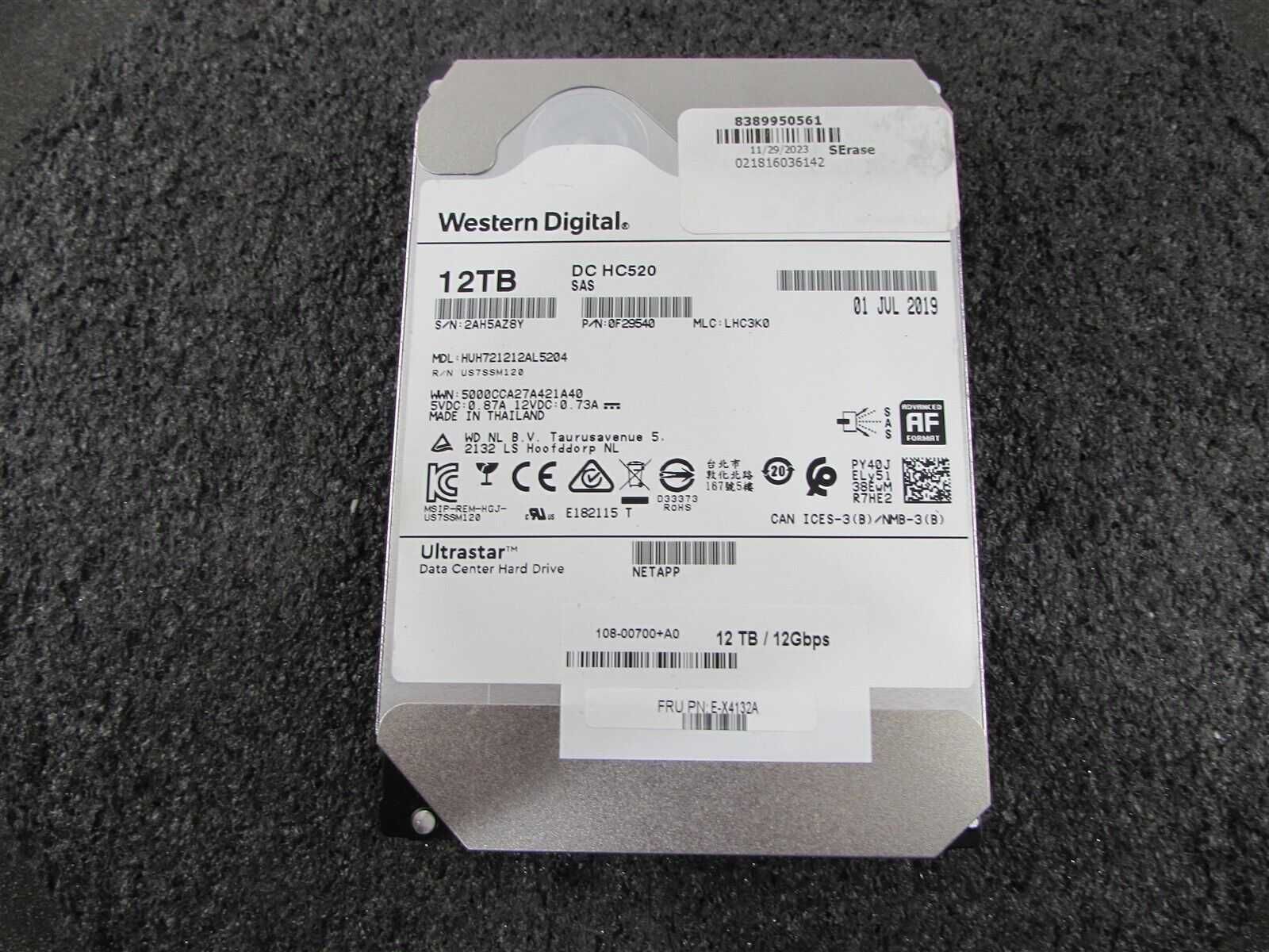 Продам жесткие диски WD 12TB HC520 SAS HUH721212AL5204