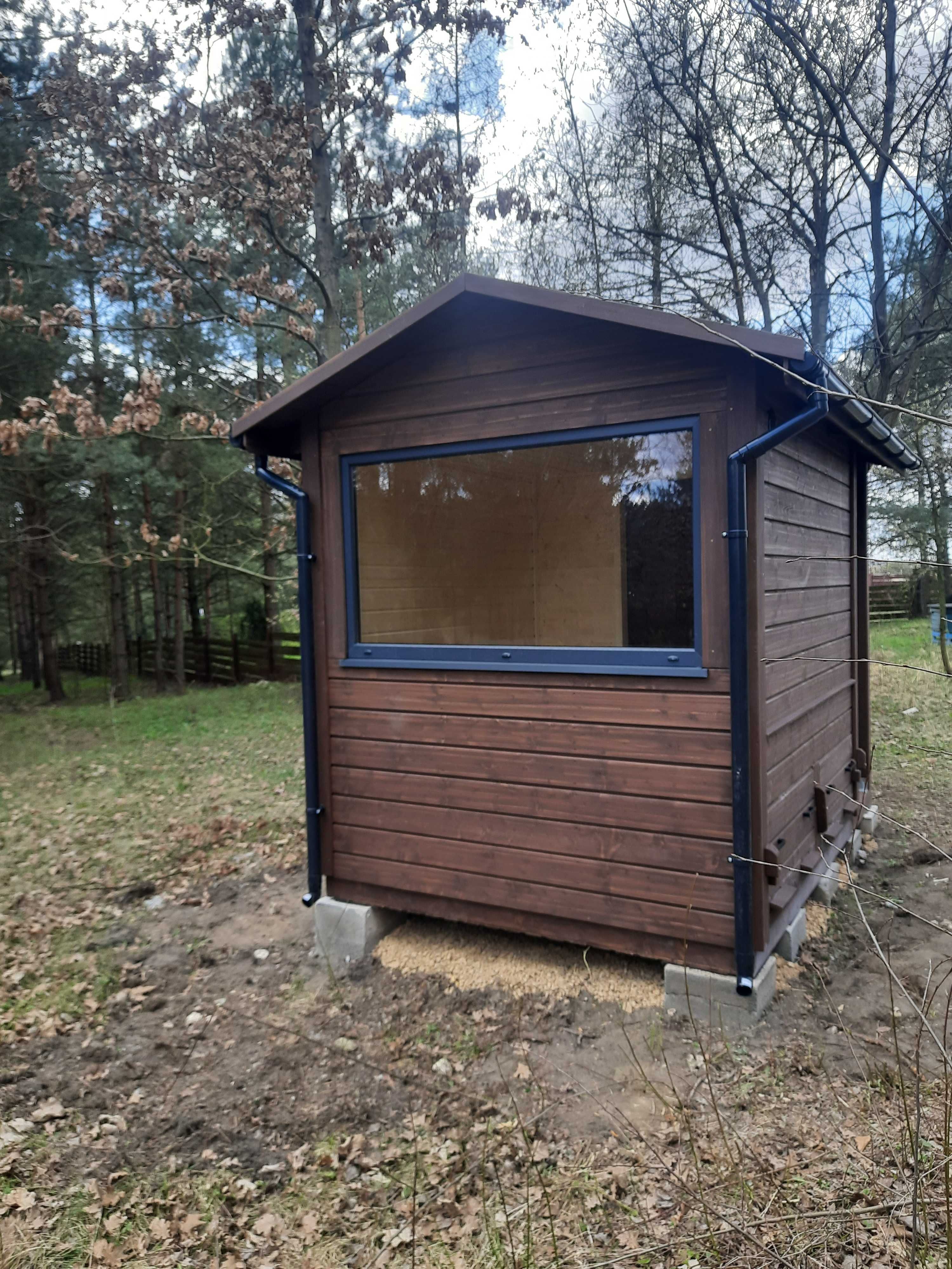 Domek do apiterapii z oknem panoramicznym uloterapia api domek