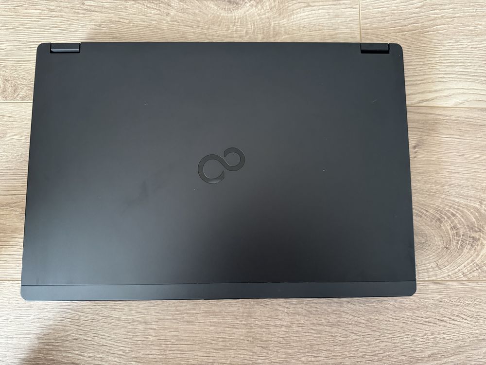 Fugitsu H780 /32gb ddr4/ i-7/ відеокарта 4gb 512ssd m2/