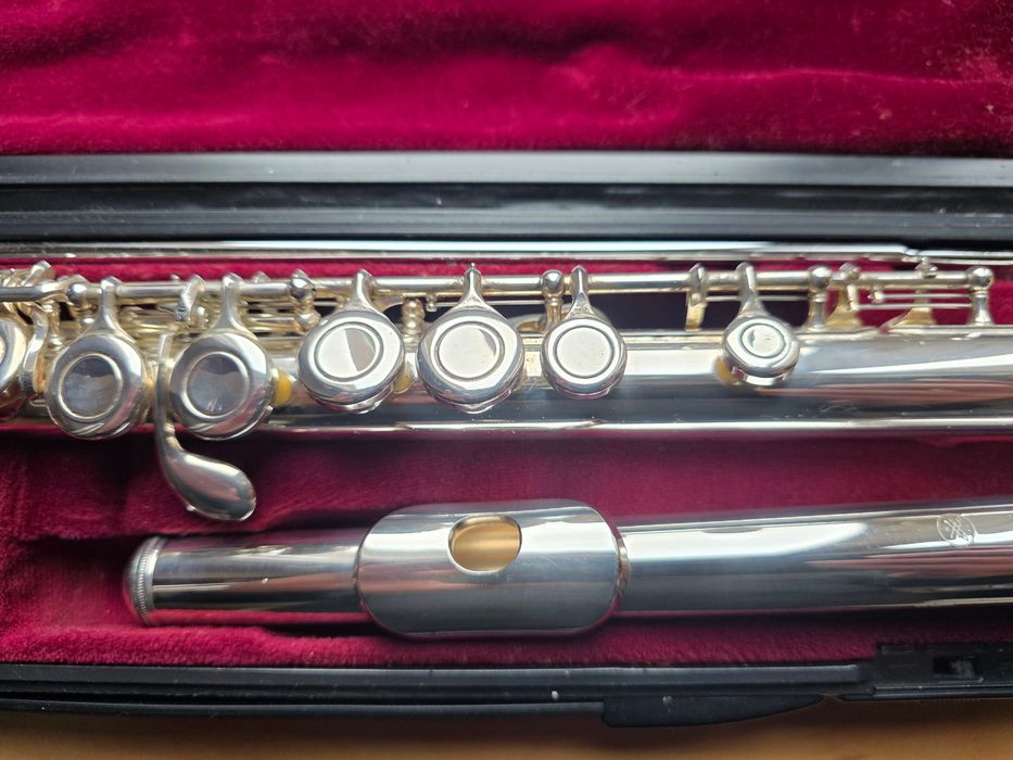 Flet poprzeczny Yamaha YFL 211S II  - Łódź