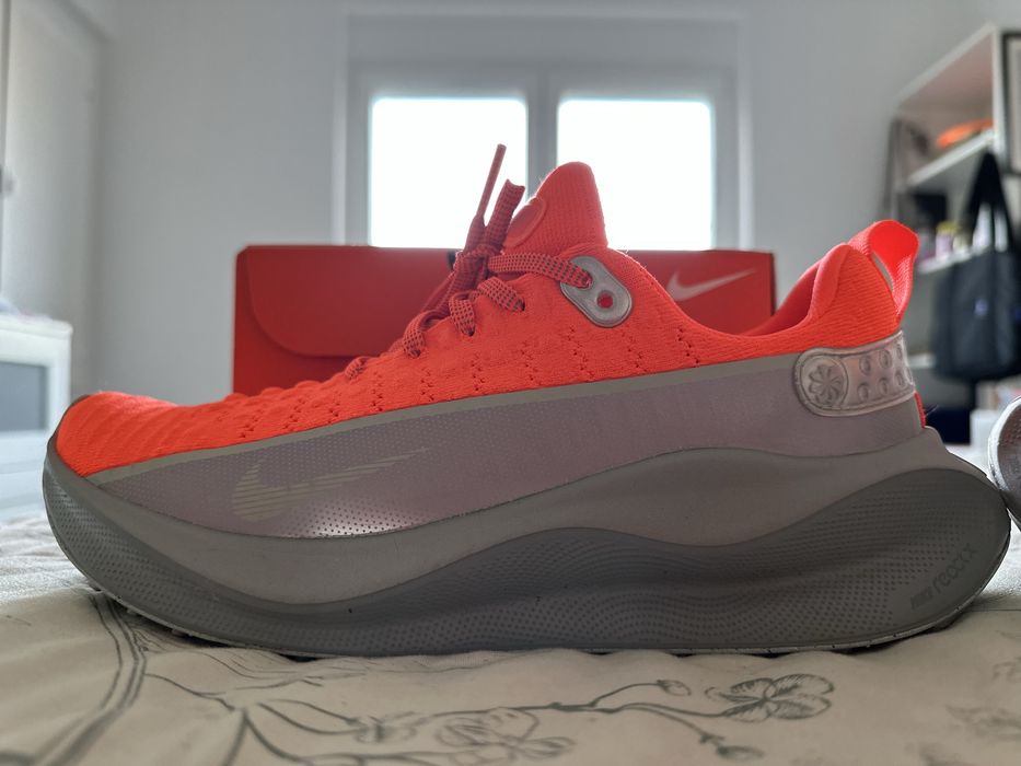 NIKE react INFINITY run 4 prm