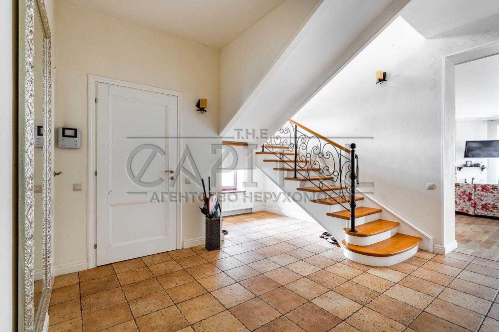 Здається в оренду ідеальний сімейний будинок в Рожнах 450м2 50 соток