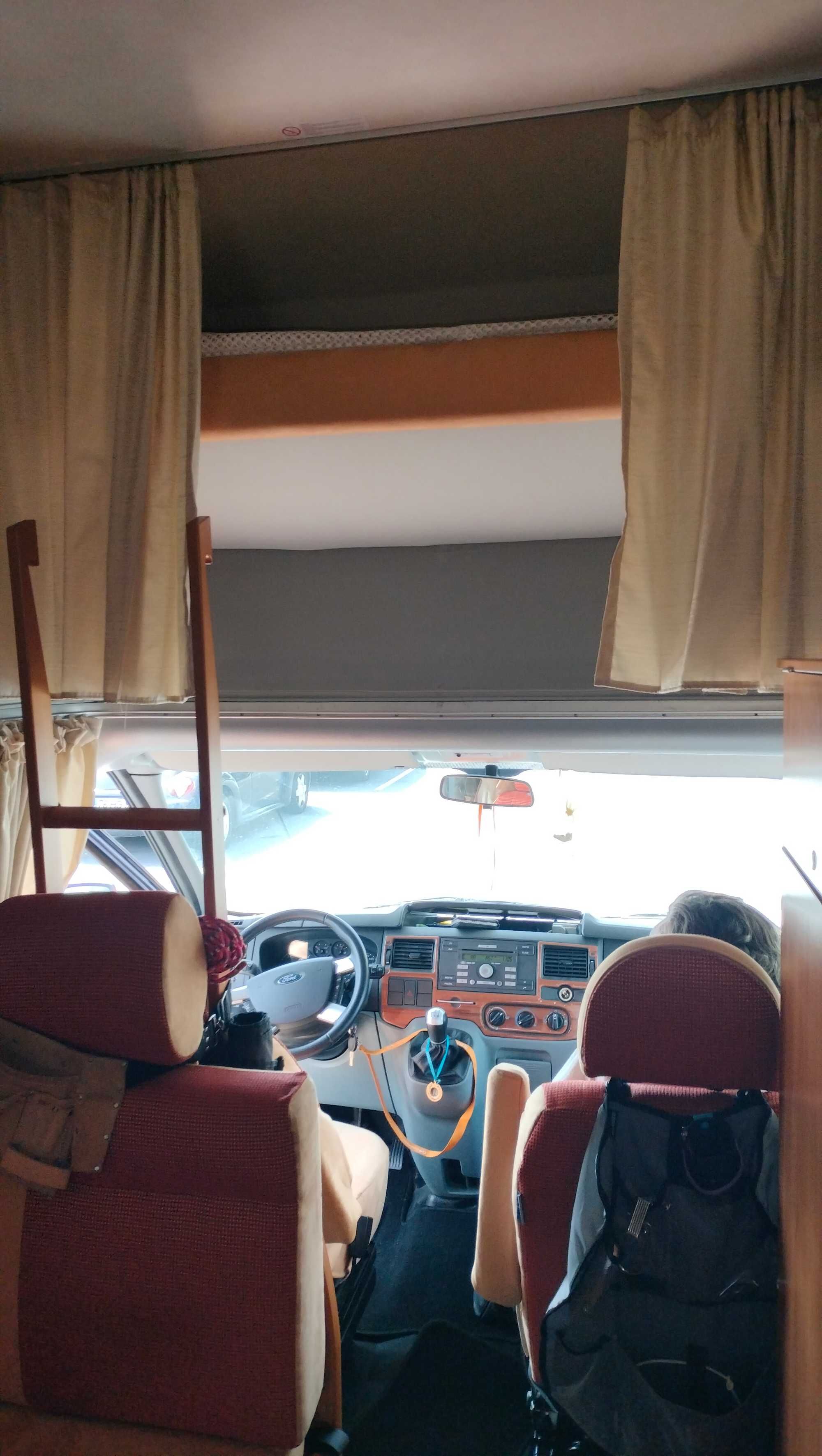 Autocaravana Ford Transit hymer c642cl 2.2 130cv