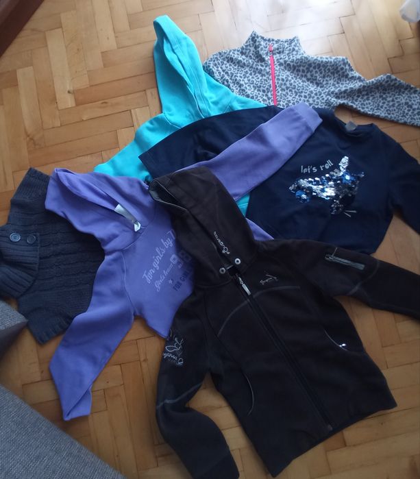 Paka 20 sztuk bluza t-shirt spodnica getry roz 122-128