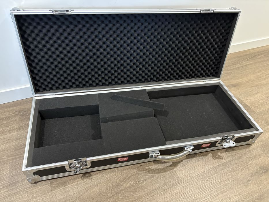 Caixa guitarra Harley Benton Flight Case Wood Guitar