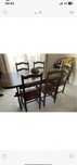 OFEREÇO aparador de sala + mesa + cadeiras de sala