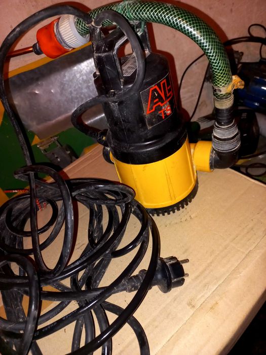 Pompa plywakowa do brudnej wody