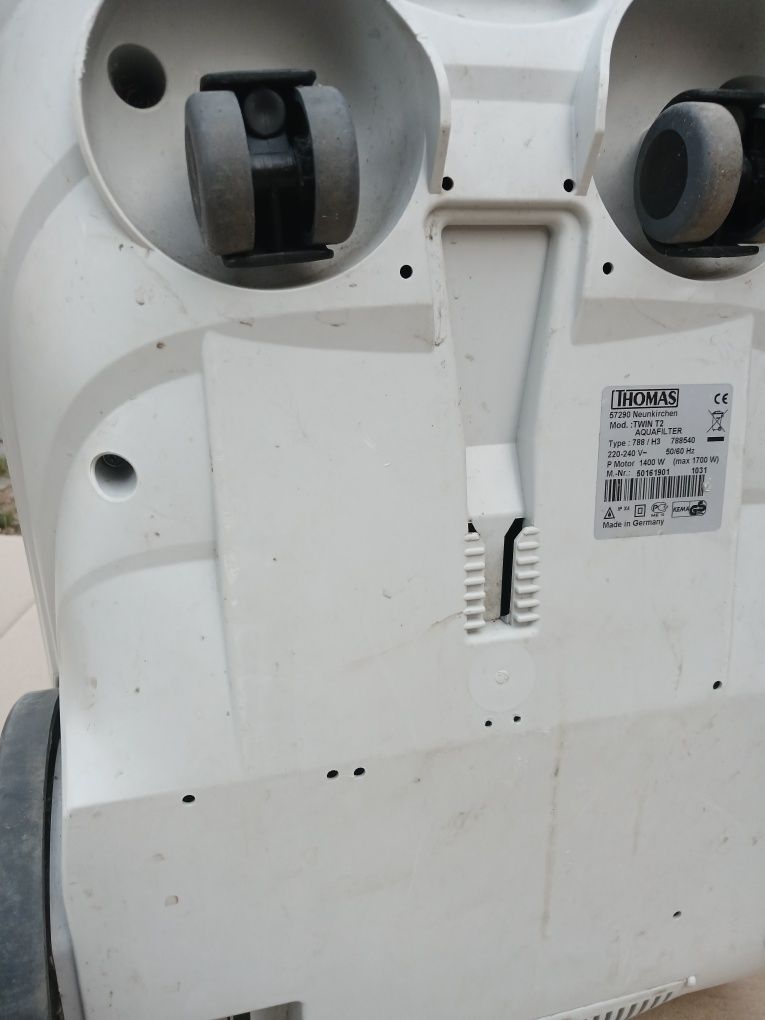Пилосос для мийки Thomas T2. 1700W