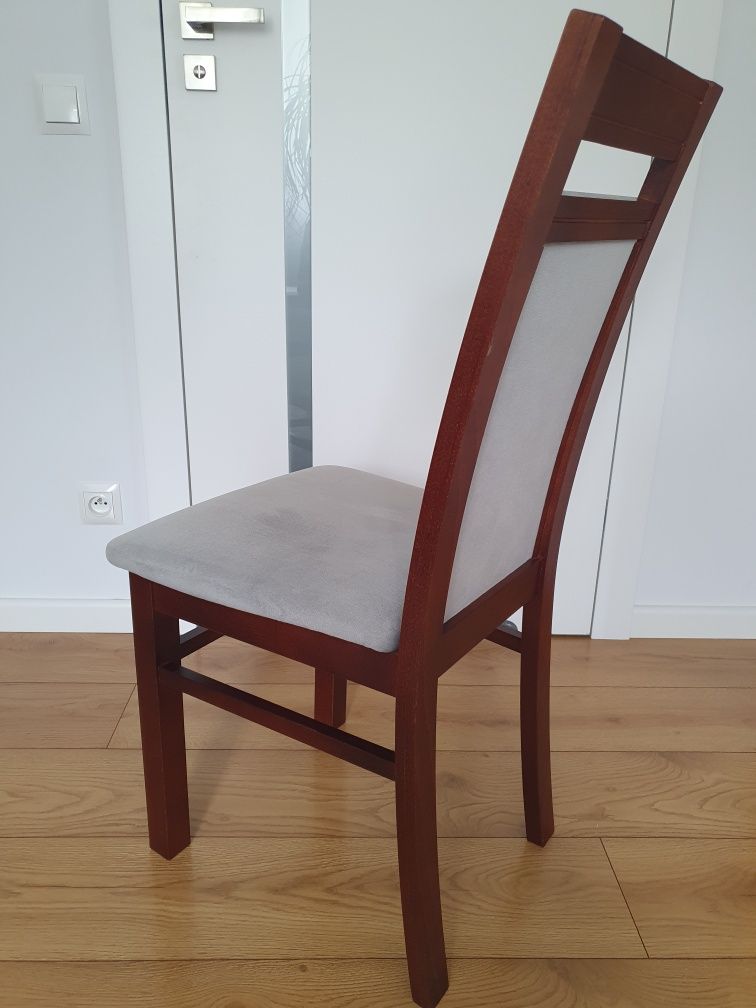 Krzesła do salonu/jadalni