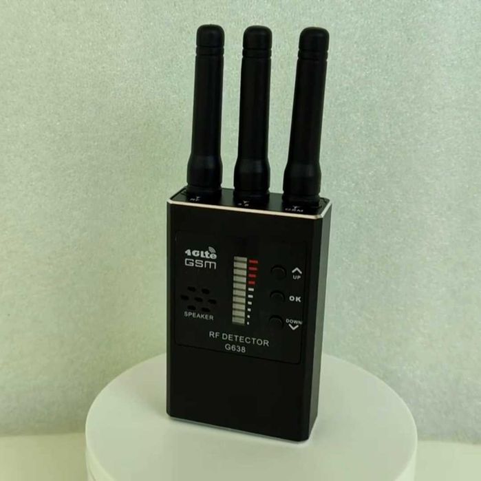 Прибор для поиска и обнаружения таких устройств как трекер, жучок и RF