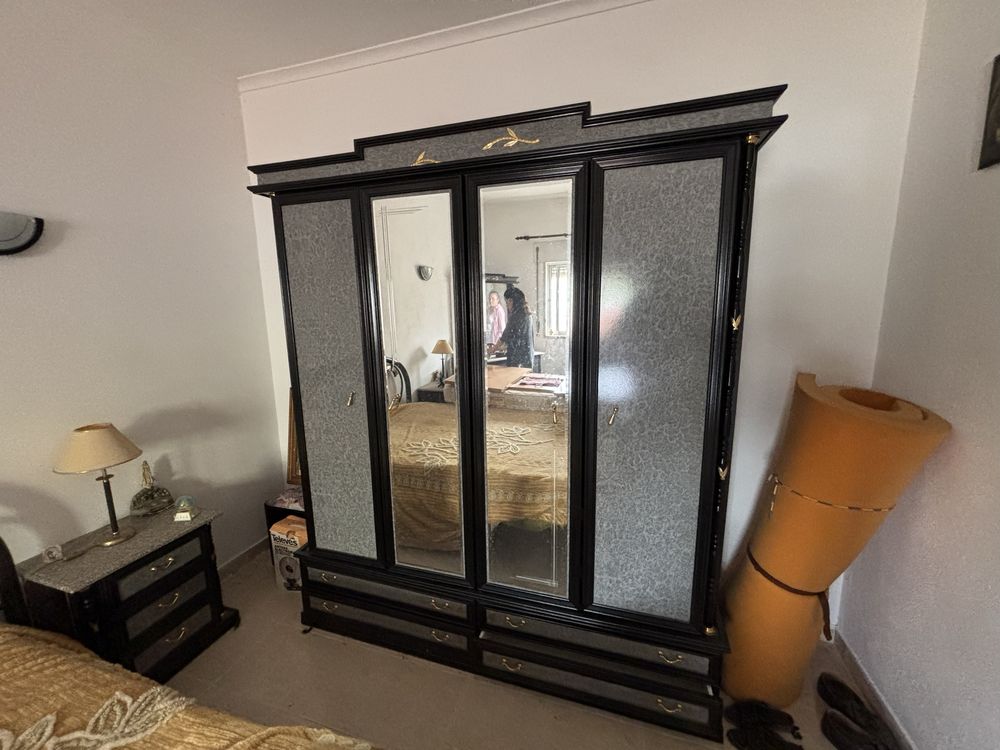 Mobilia de quarto completa - vende-se