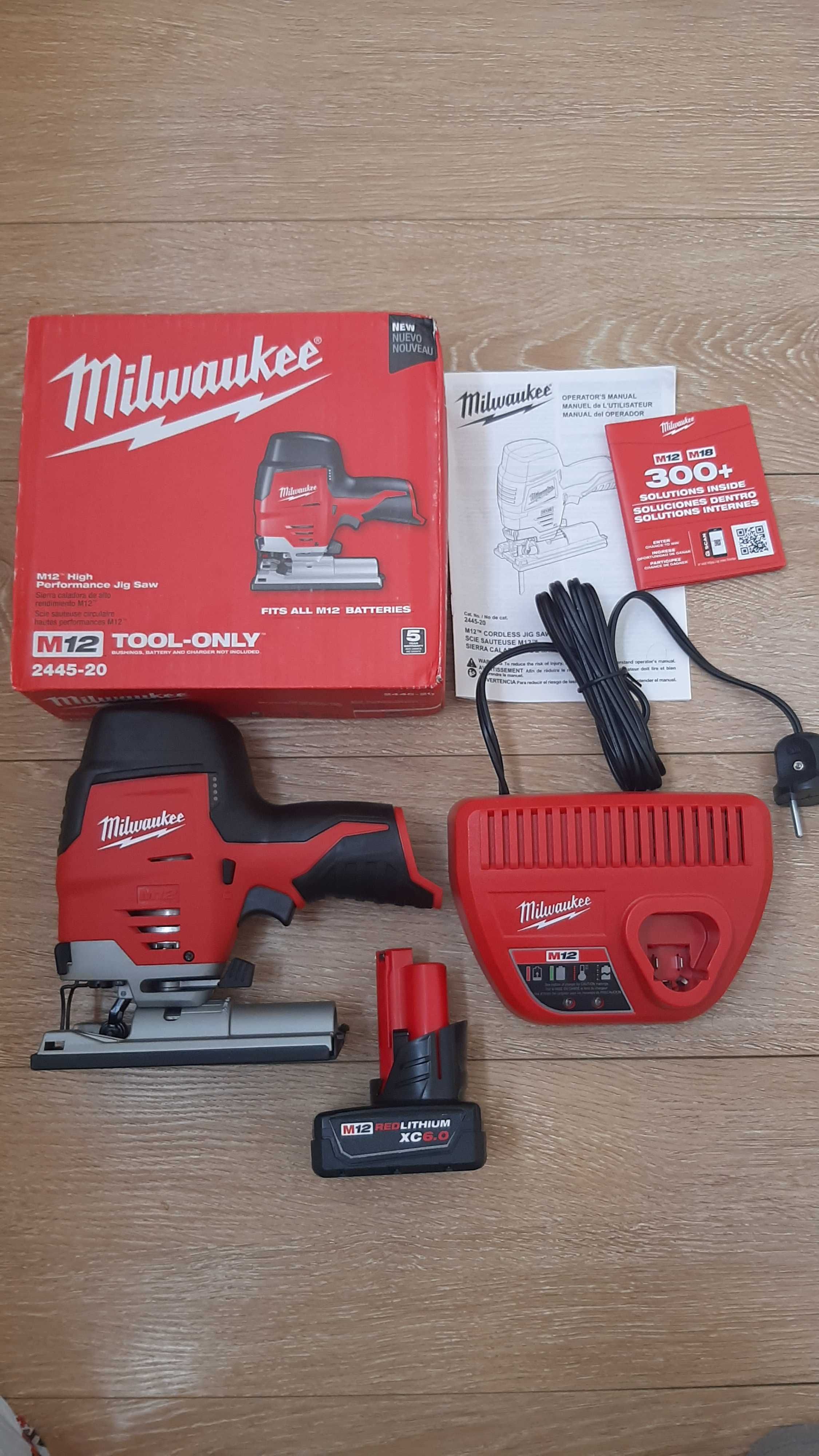 Milwaukee 2445-20 лобзик акумуляторний СШАкомплект