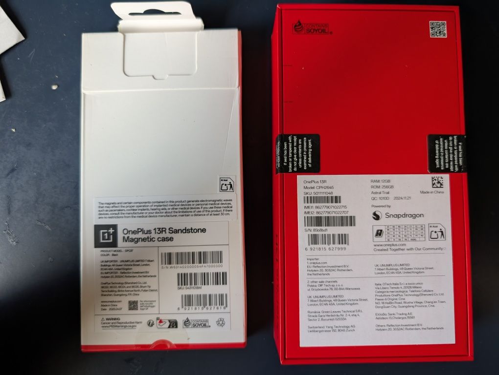 Oneplus 13R 12/256 Astrail Trail + etui Oneplus Sandstone Magnetic EU
