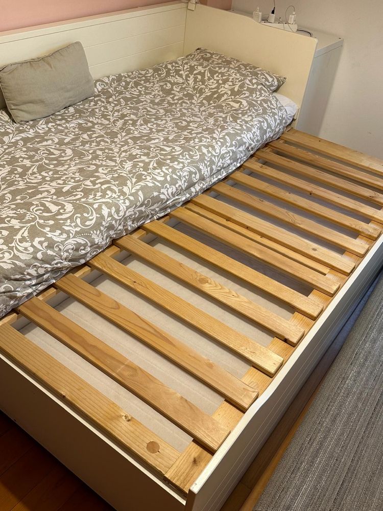 Cama de solteiro com gavetão