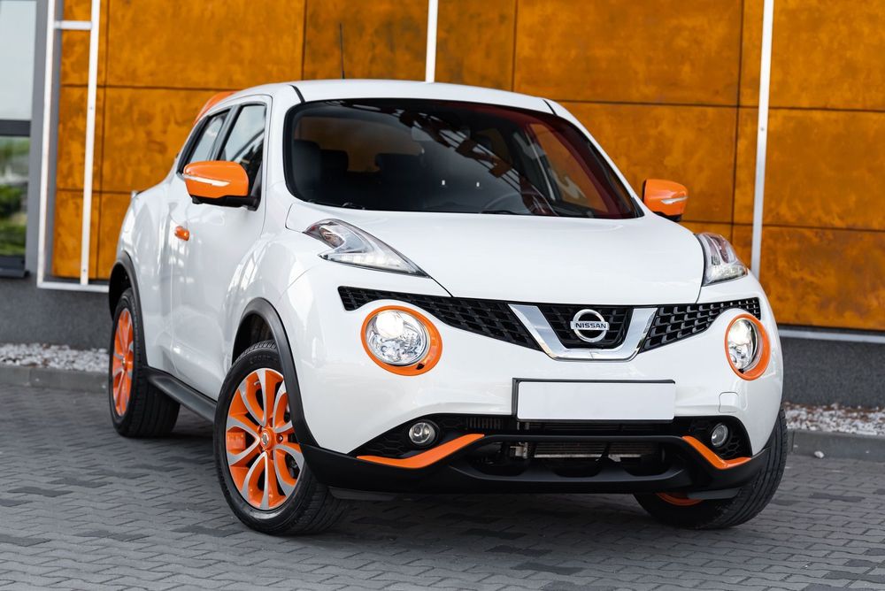 Nissan Juke WHITE ORANGE Xenon Nav Kamera Grz. Fot Skóra Tempomat Serwis