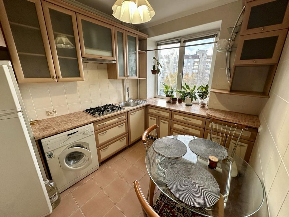 Здається вперше гарненька квартира в самому центрі міста