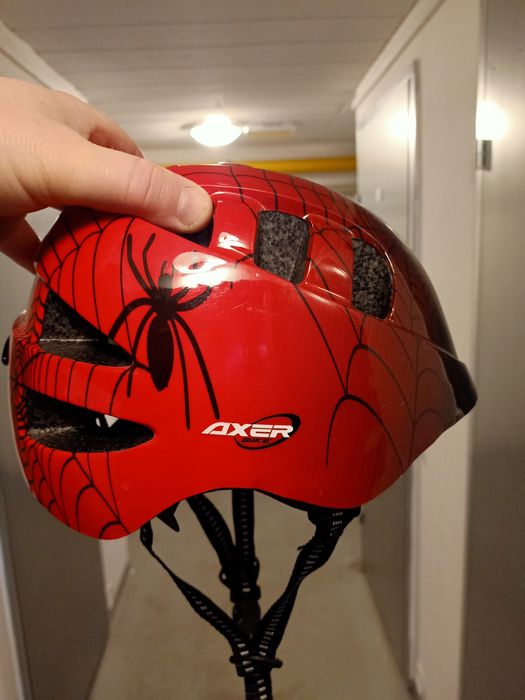 Sprzedam kask dziecięcy