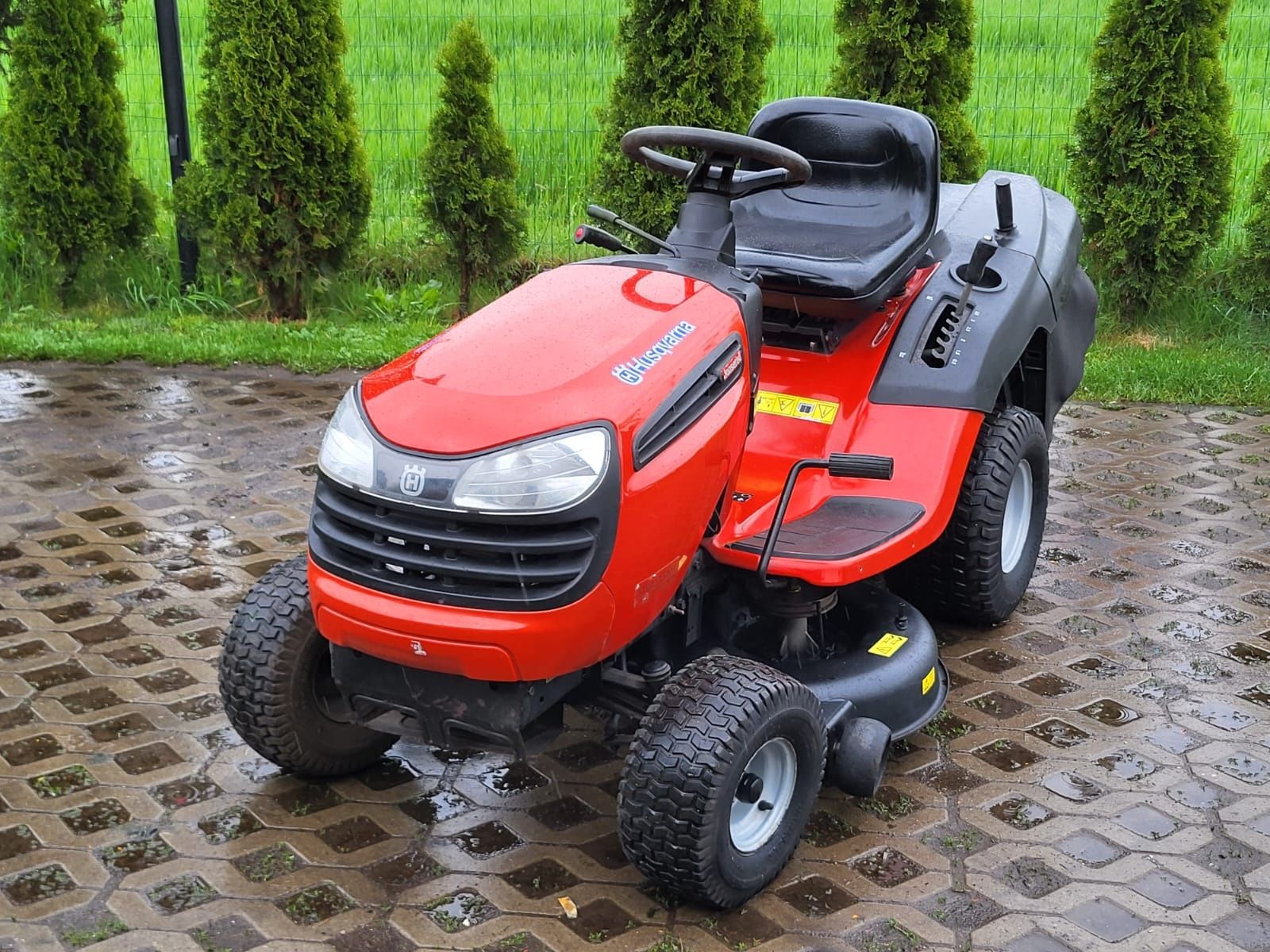 Traktorek kosiarka Husqvarna Castel Briggs Briggs Kosz
