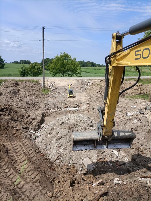 Minikoparka koparka wywrotka transport maszyn młot wiertnica wozidło