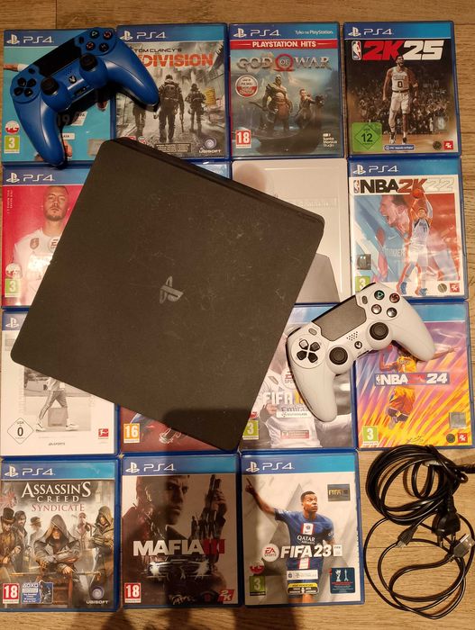 Konsola PS4 + 2 pady + gry
