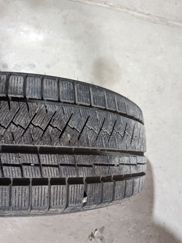 Triangle snowlink pl02 225/40 R18