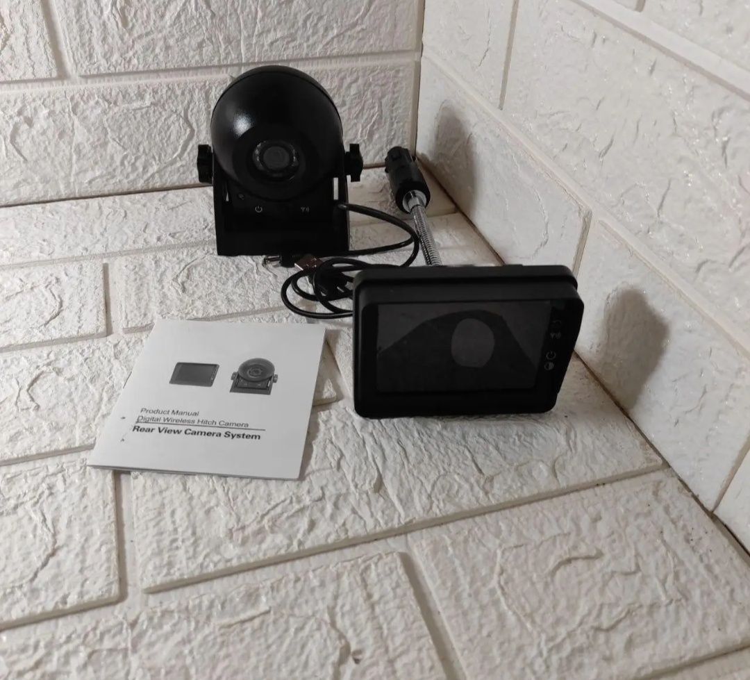 Комплект бездротової камери заднього виду MHCABSR з 3.5-дюймовим РК-мо