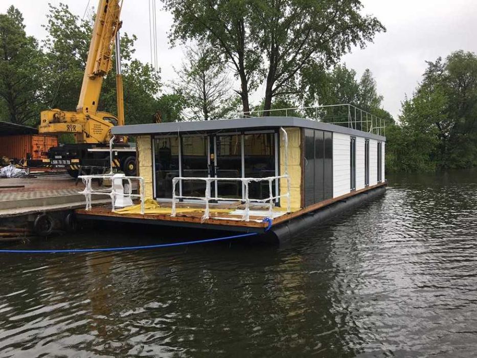 Pływaki do Houseboat