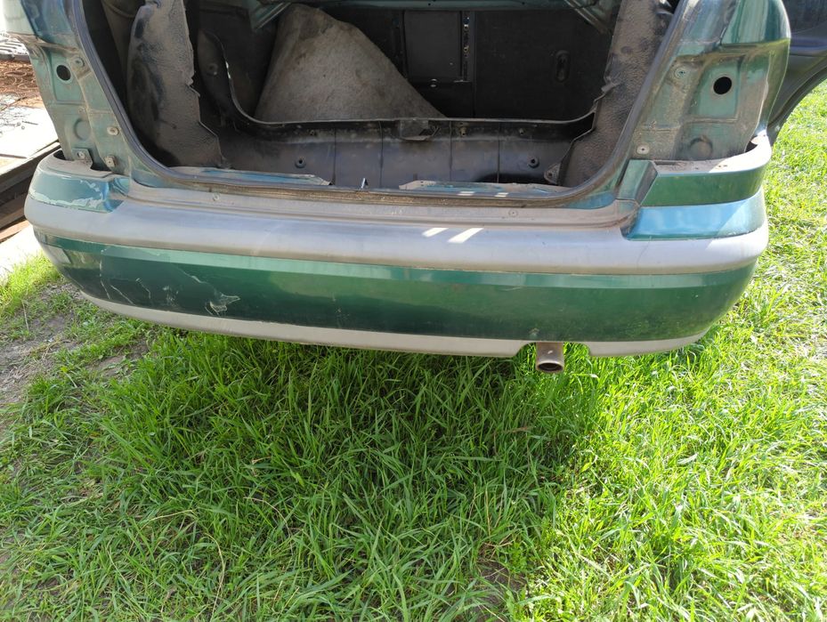 Бампер задній Volkswagen Passat b5+