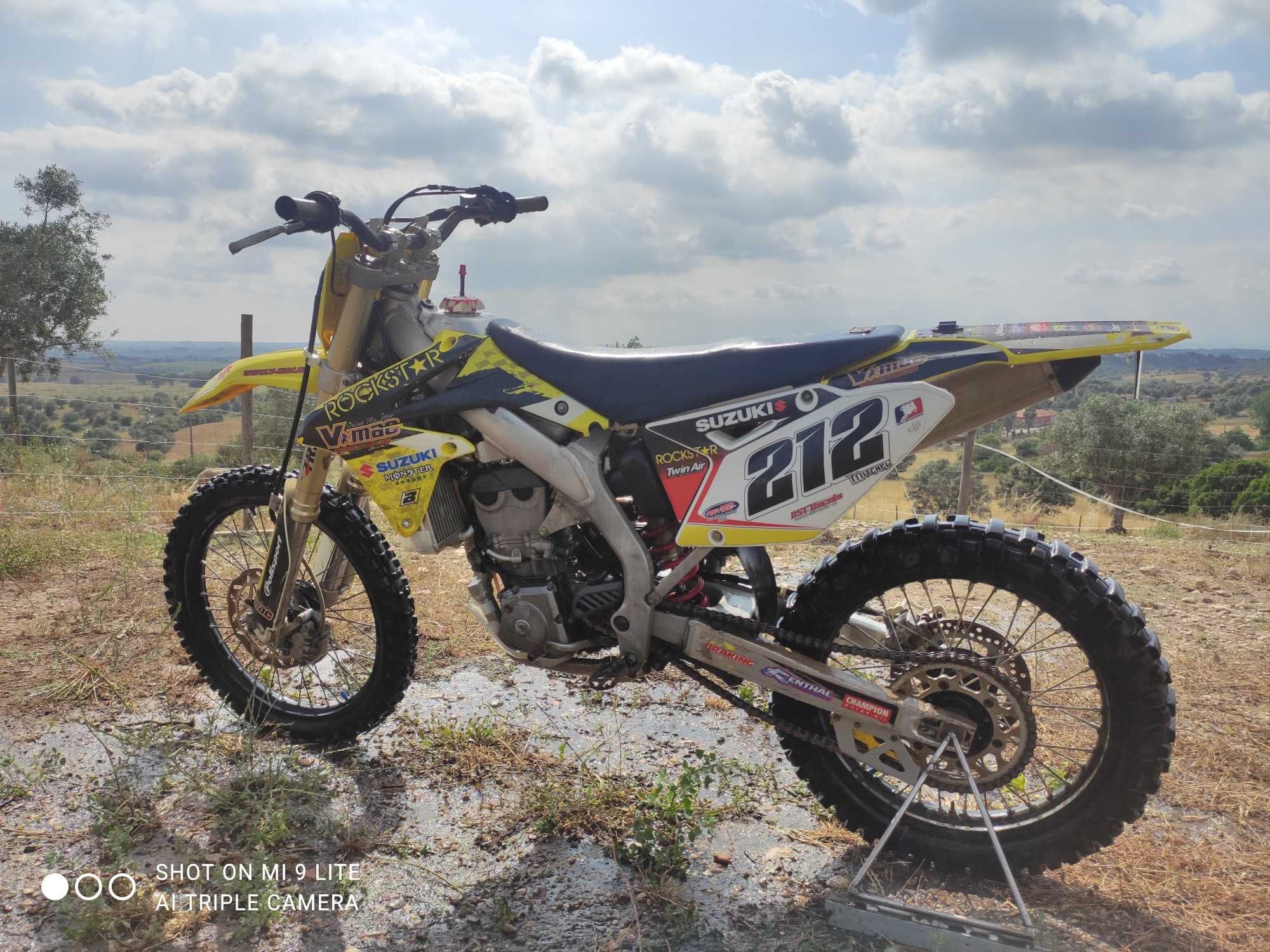 Rmz450 injecção 2010