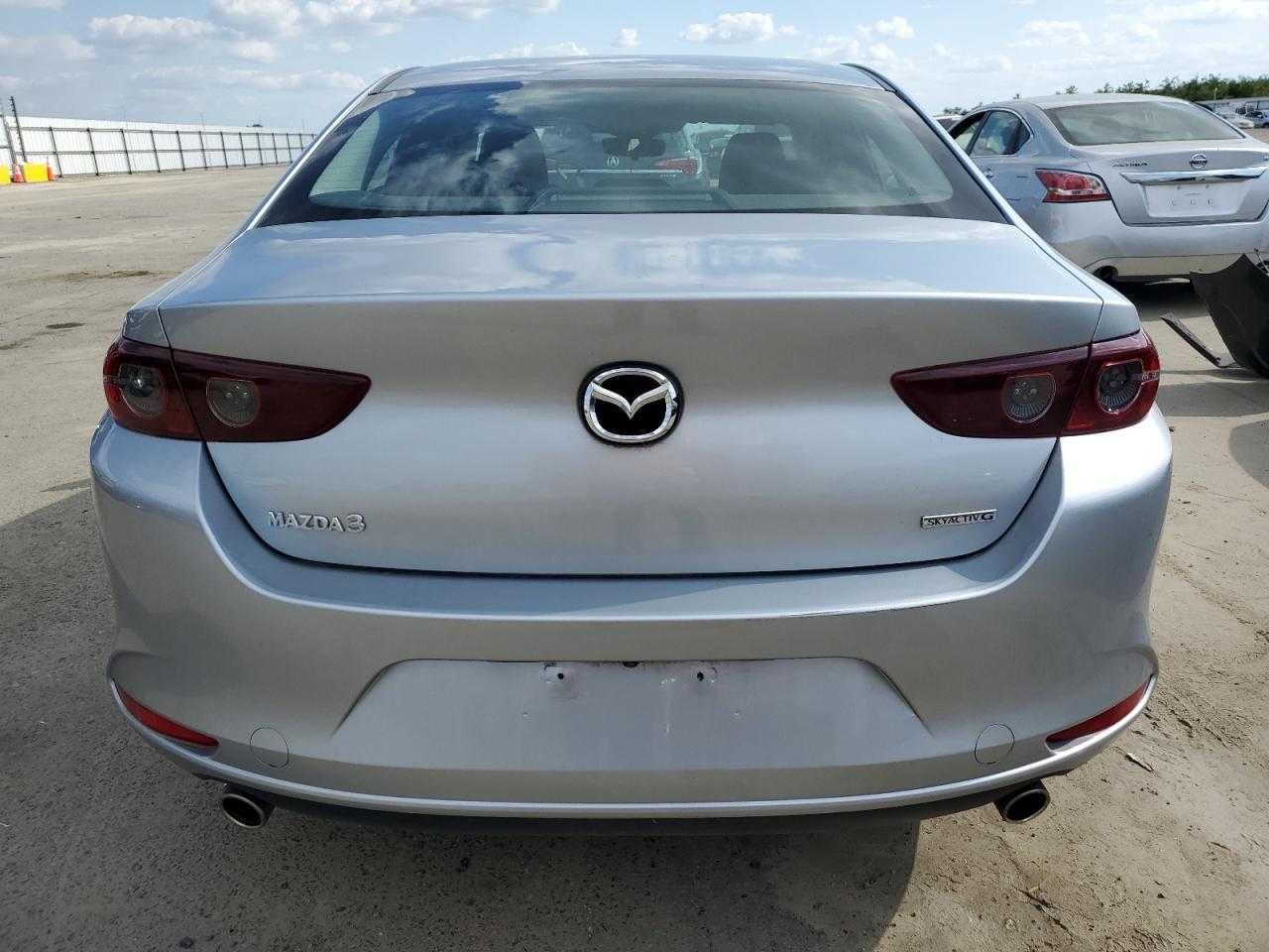 Mazda  3  2021 USA