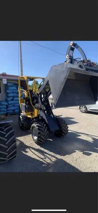 Máquina Eurotrac W11 articulada nova