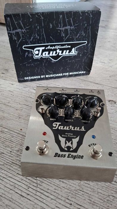 Taurus bass engine preamp basowy rarytas