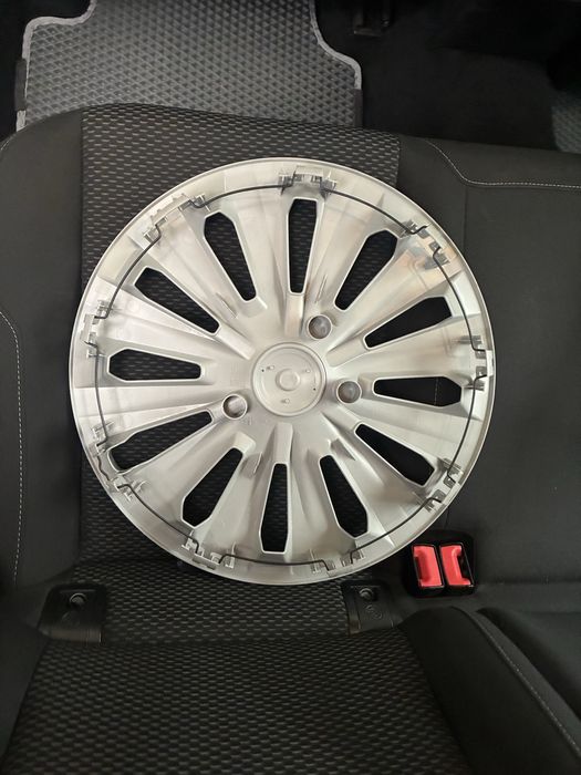 Оригінальний Новий Колпак на колесо VW 15R